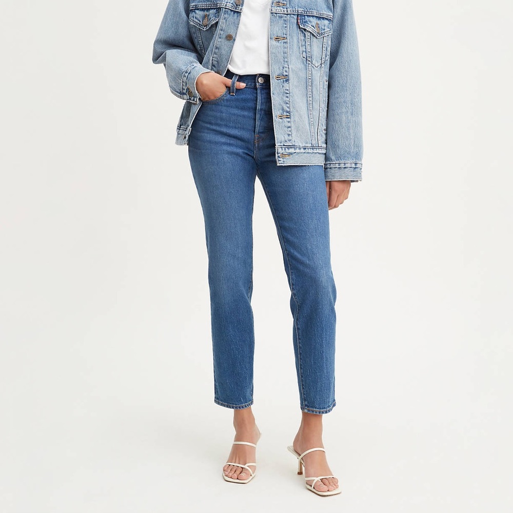 Levi’s Wedgie jeans
